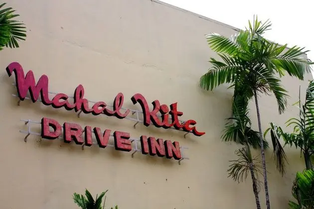 Mahal Kita Drive Inn - İç Mekan