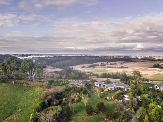 Mahana Hideaway - 1