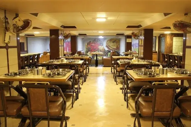 Hotel Maharana Inn Chembur - Yerinde Yemek