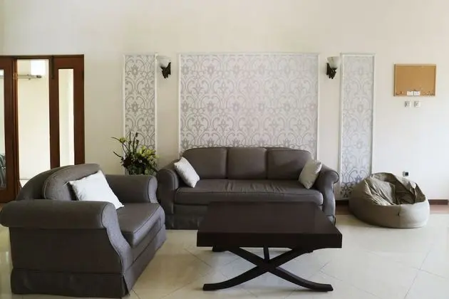 Maharani Guesthouse Tebet Syariah - Lobi