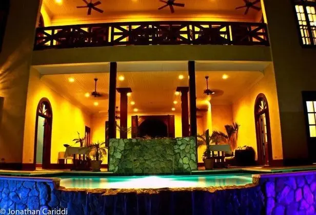 Mahogany Hall Boutique Resort