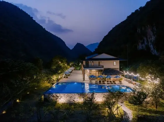 Mai Chau Mountain View Resort - Havuz