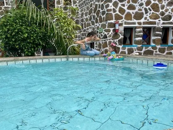 Maidith Galapagos Inn - Havuz