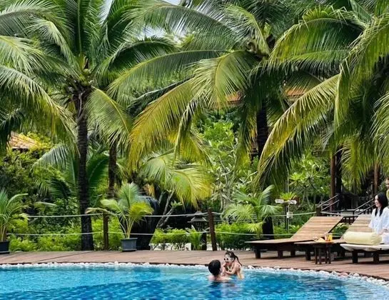 Maikaew Damnoen Resort - Havuz