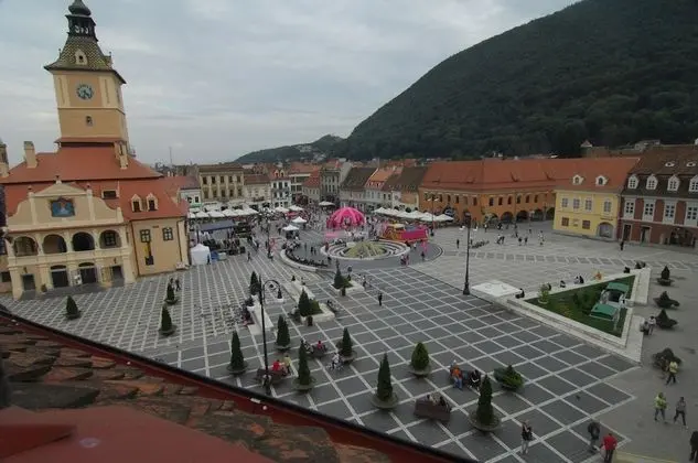Main Square Apartments & More - Dış Mekan