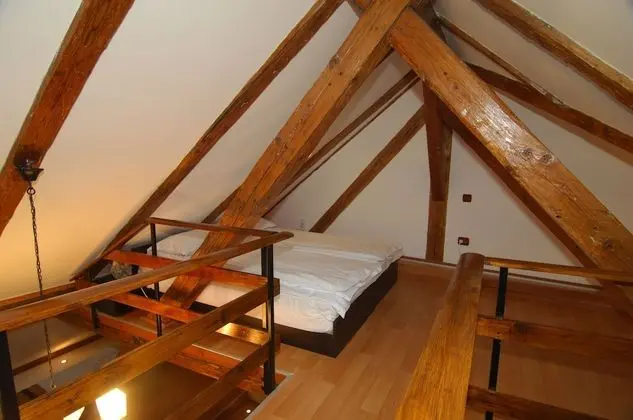 Main Square Apartments & More - Oda