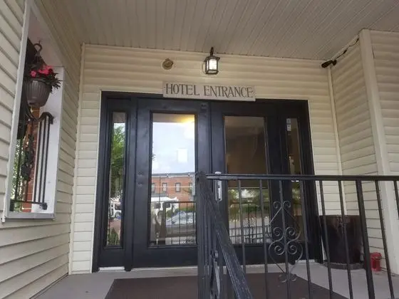 Mainstay Inn