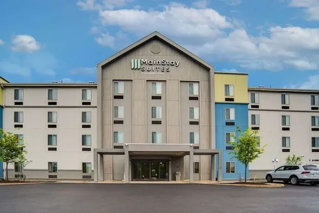 MainStay Suites