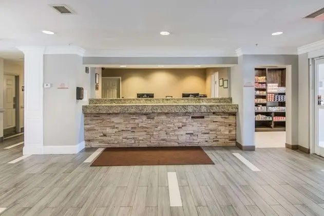 MainStay Suites Columbus next to Fort Benning - Lobi