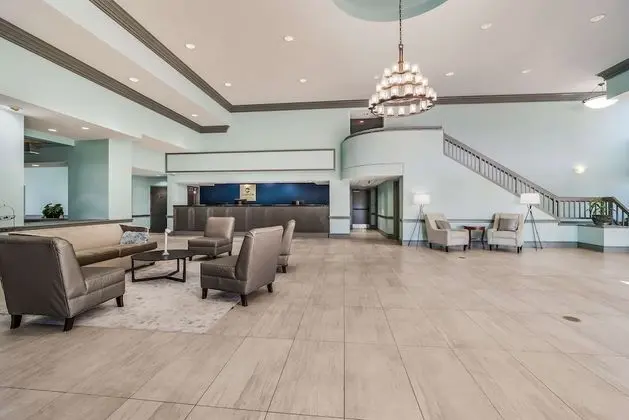 MainStay Suites - Lobi