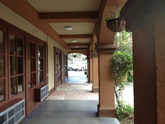 MainStay Suites Orange County John Wayne Airport - Dış Mekan
