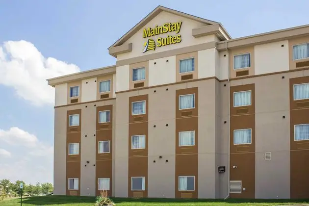 MainStay Suites University