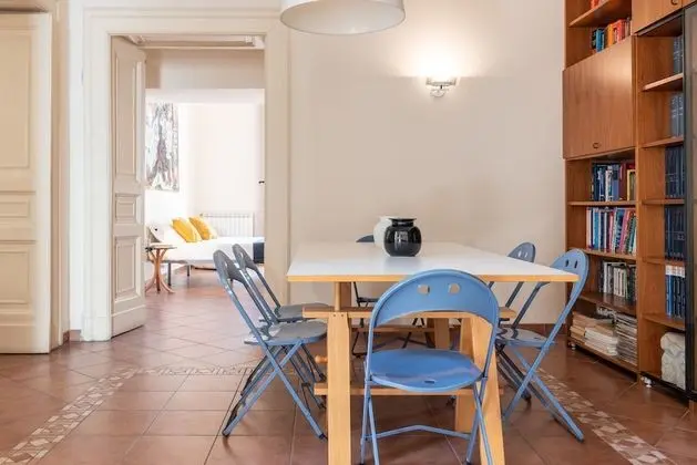 Maiorani Family Apartment nel Centro di Napoli by Wonderful Italy