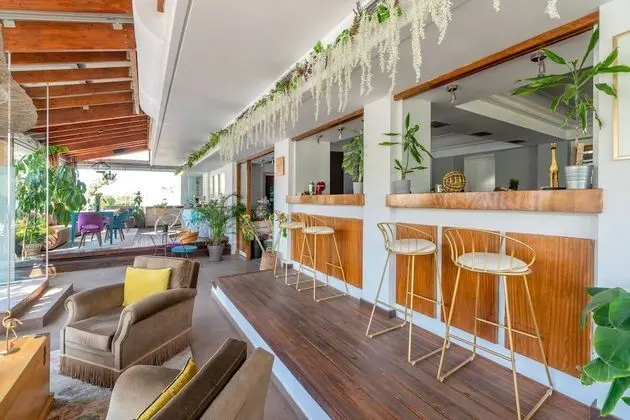 Maison 66 Riviera Hotels - Yerinde Yemek