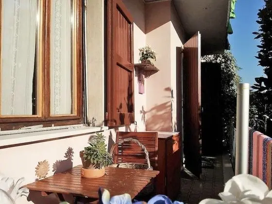 Maison De Dora B&B