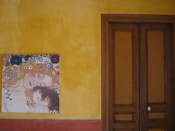 Maison des Couleurs - Lobi