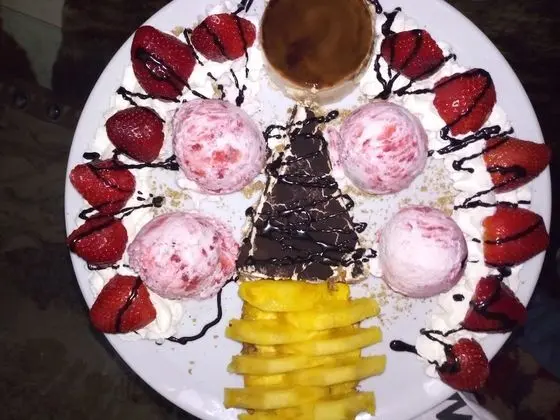 Maison D'Hotes Ait Bou Izryanne - Yerinde Yemek
