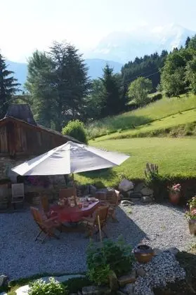 Maison d'hôtes La Barmaz - Dış Mekan