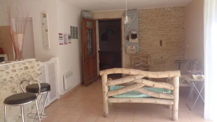 Maison d'hôtes l'Apauje - İç Mekan