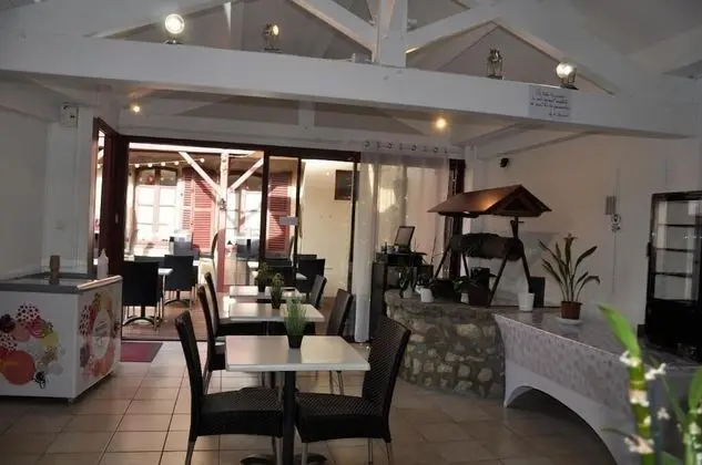Maison Du Prince De Conde - Lobi