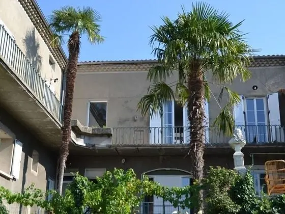 Maison Jaffran, Suite en Ville