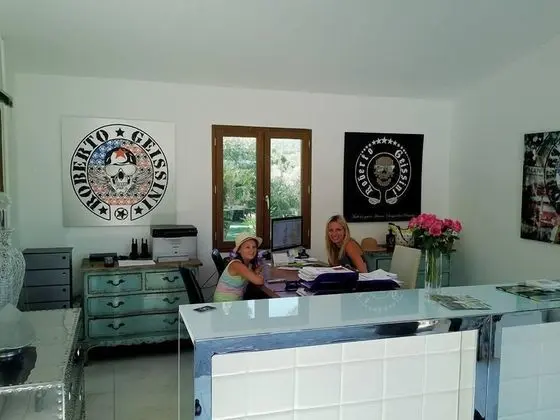 Maison Prestige Roberto Geissini - İç Mekan