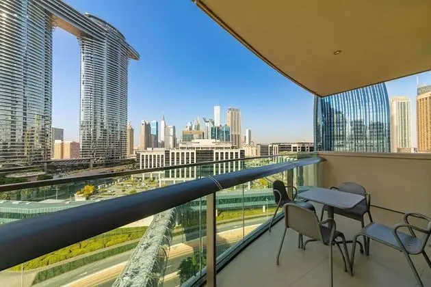 Maison Privee - 5* Apt in Architectural Marvel of Dubai