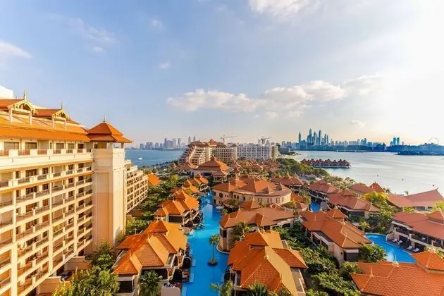 Maison Privee - 5* Resort stay on Palm Jumeirah w/ Sea View