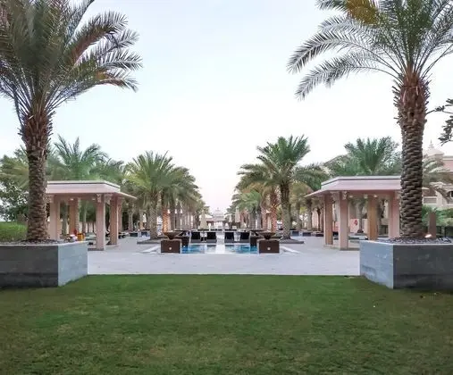 Maison Privee - Charming Apt with Arabesque Sea View on the Palm Jumeirah - Dış Mekan