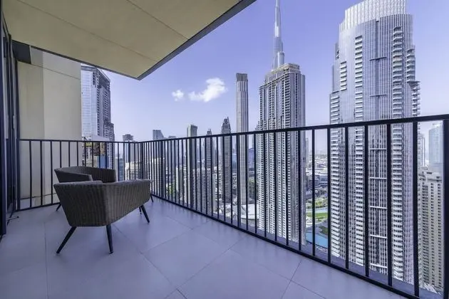Maison Privee - Exciting Apt Downtown Dubai w/Pool Nxt 2 Dubai Mall