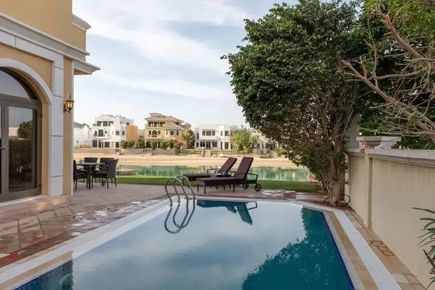 Maison Privee - Frond Villa A - Havuz