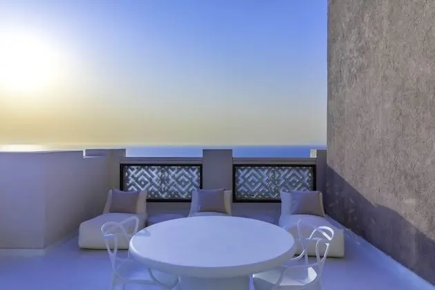 Maison Privee - Luxury Palm Penthouse with Beach & Sea View - Dış Mekan