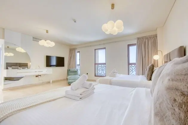 Maison Privee - Luxury Palm Penthouse with Beach & Sea View - Oda