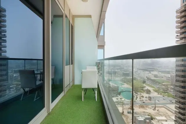 Maison Privee - Spacious 1/Bed apartment in Dubai Marina - Dış Mekan