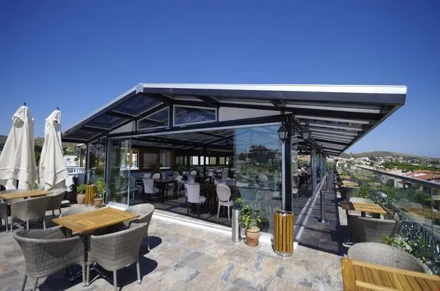 Maison Vourla Hotel - Bar