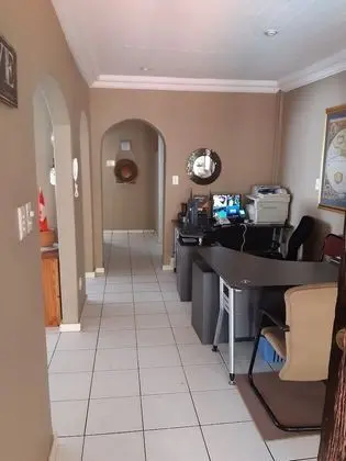 The Maisonette Guest Lodge - Lobi