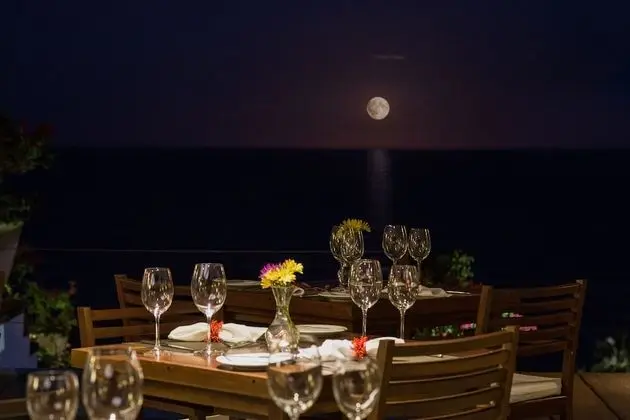 Maitei Hotel - Dış Mekan
