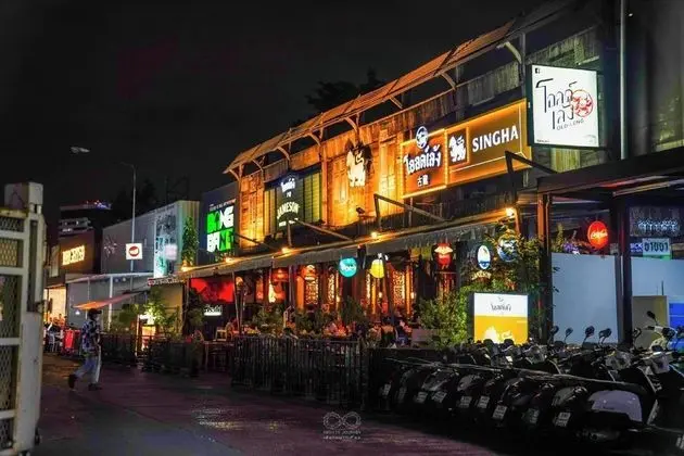 Maitria Hotel Rama 9 Bangkok - Dış Mekan