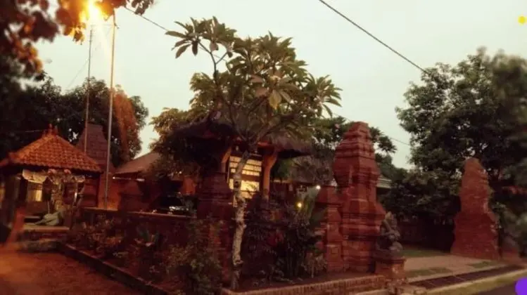 Majapahit Homestay by Bhagaskara - Dış Mekan