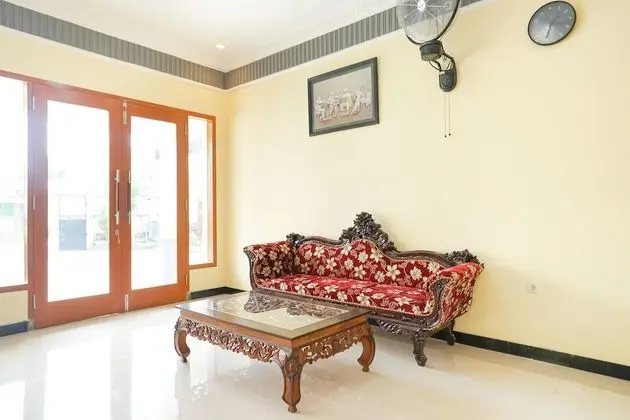 Majapahit Homestay Syariah - Lobi