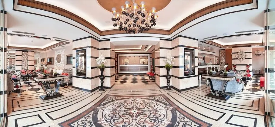 Majestic Boutique Hotel DeLuxe - Lobi