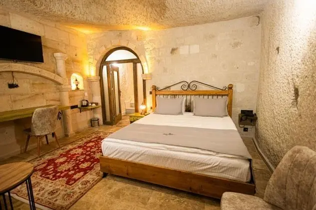 Majestic Cave House