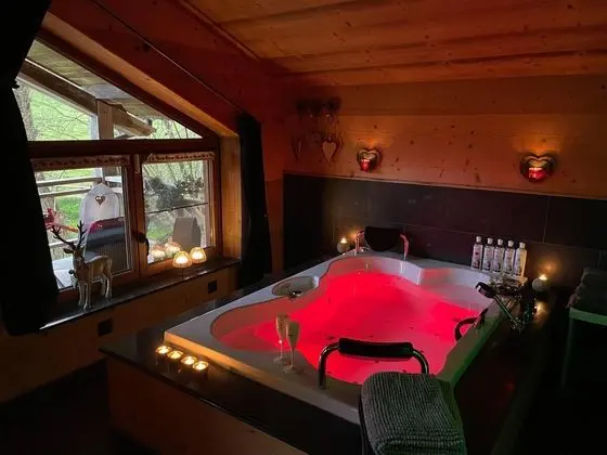 Majestic Chalet in Arville With Bubble Bath - Spa