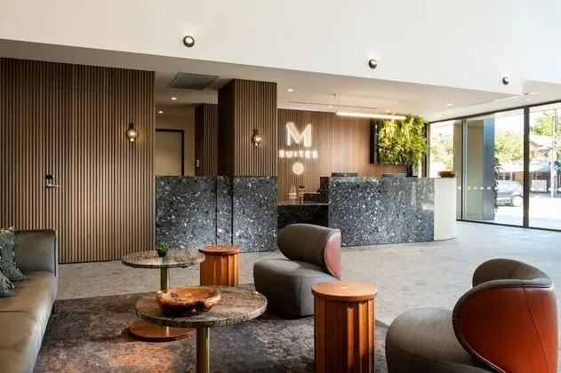Majestic M Suites - Lobi