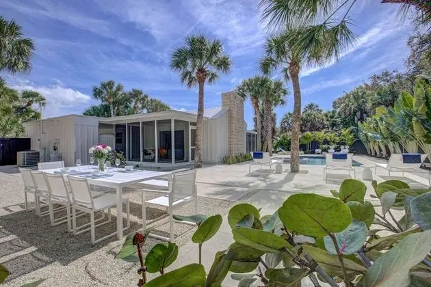 Majestic Mid-century Modern Pool Home