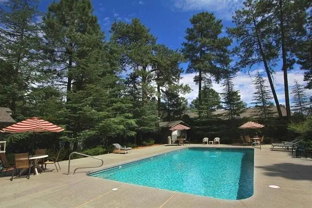 Majestic Mountain Inn - Genel