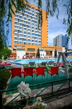 Hotel Majestic Olimp - Havuz