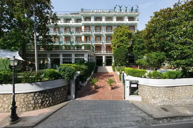 Majestic Palace - Lobi