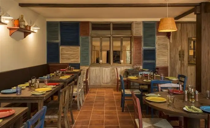 Majestic Premier Hotel Bur Dubai - Yeme / İçme