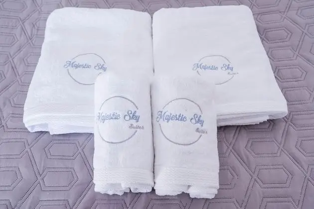 Majestic Sky Luxury Suites - Spa